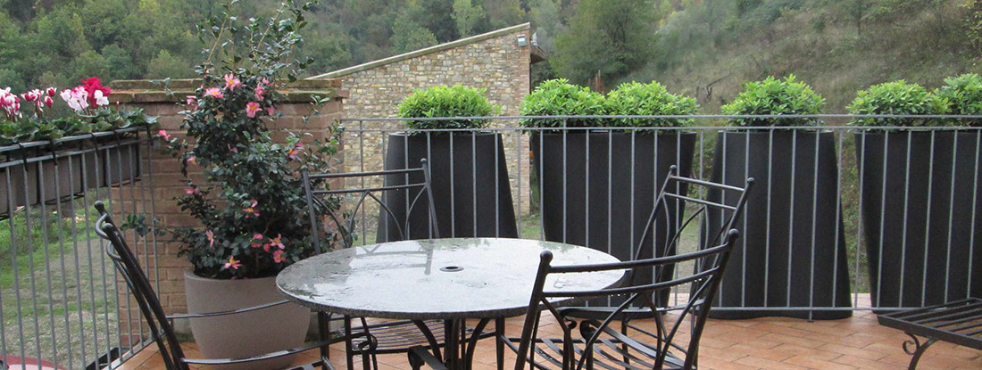 passione-creativa-fioriere-in-resina-con-piante-vere